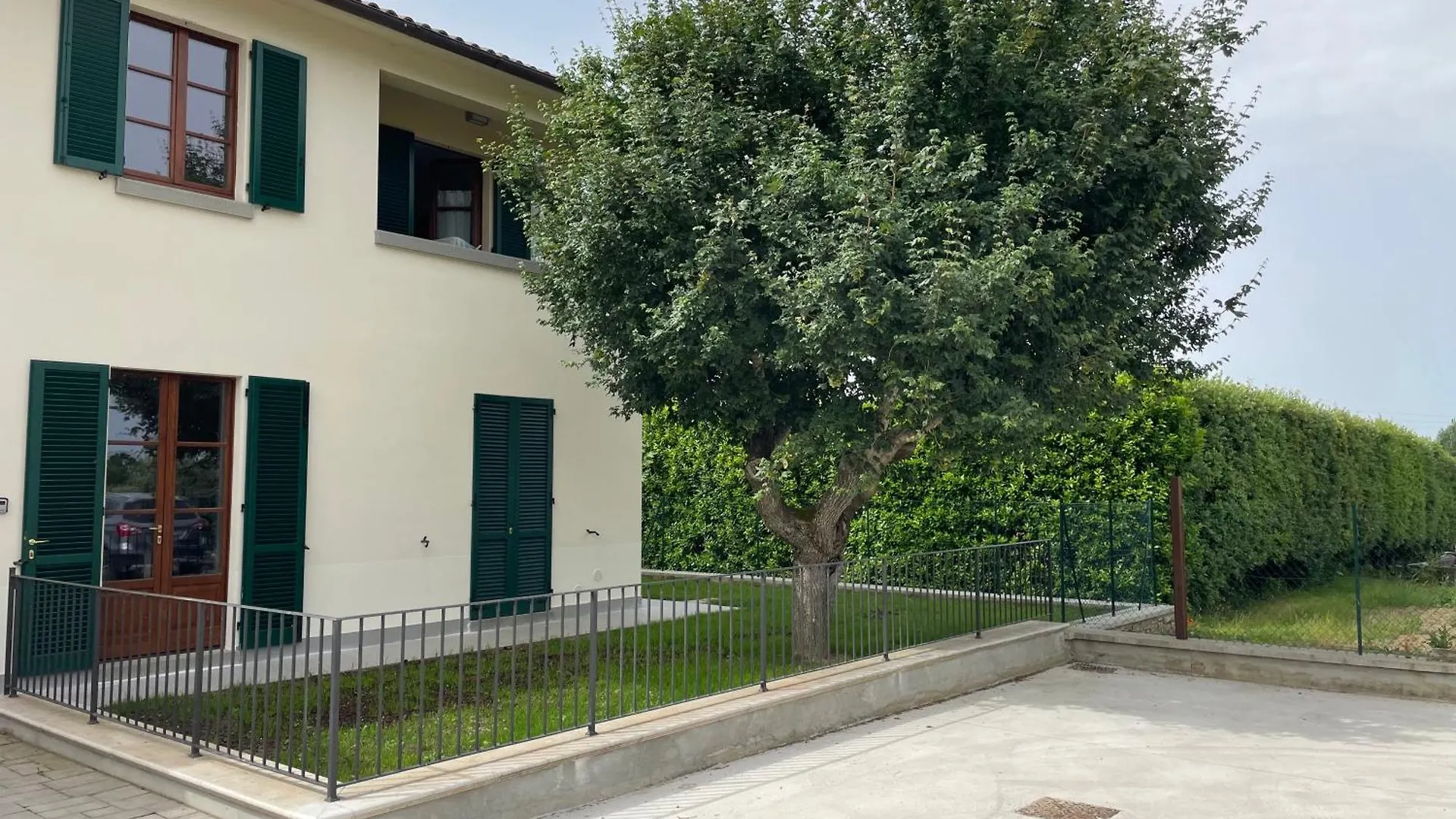 Acero Apartment Cortona